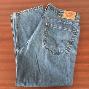 Vintage men’s 550 Levi’s mom jeans